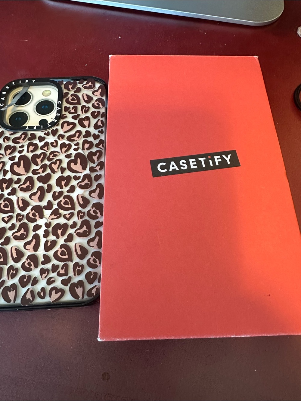 Casetify nwt box iPhone cover heart leopard $115